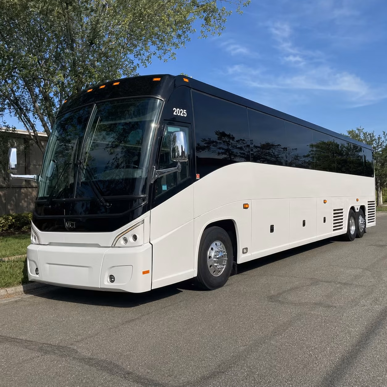 airport transfers and dignitary shuttles for government officials arriving at ontario international airport